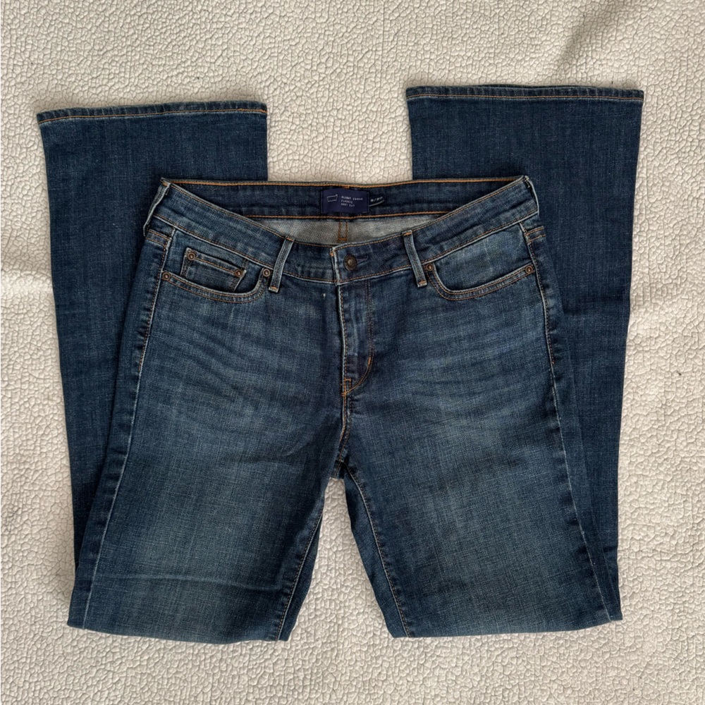 Slight curve classic boot cut Levis Women's Denim Jeans 8/29